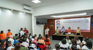 Gobierno de Chacón fortalece el desarrollo y empoderamiento de las mujeres en Cozumel