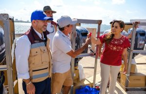 Mara Lezama entrega equipo pesquero por más de 8 mdp y anuncia reapertura de ventanilla de apoyos en SEDARPE