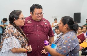 Chacón y Diana Sosa fortalecen la salud visual con la segunda etapa del programa de entrega de lentes