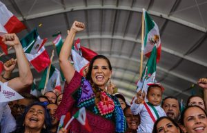 Mara Lezama y más de 25 mil quintanarroenses respaldan llamado de Claudia Sheinbaum en defensa de México